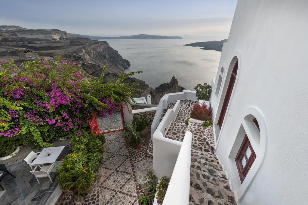 Aigialos Luxury Traditional Settlement Fira  Exterior photo